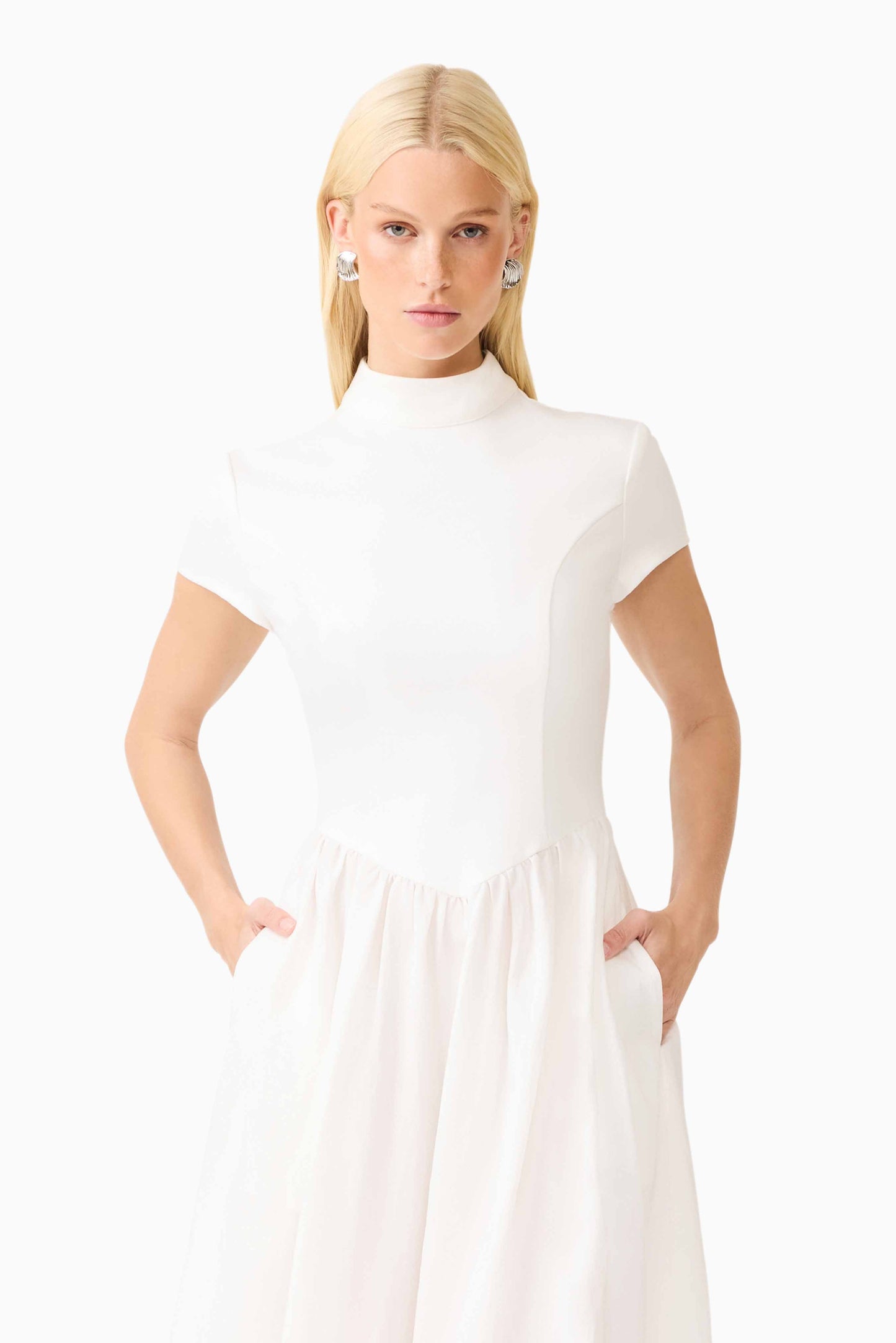 CURAAE Amaris Midi Dress in White