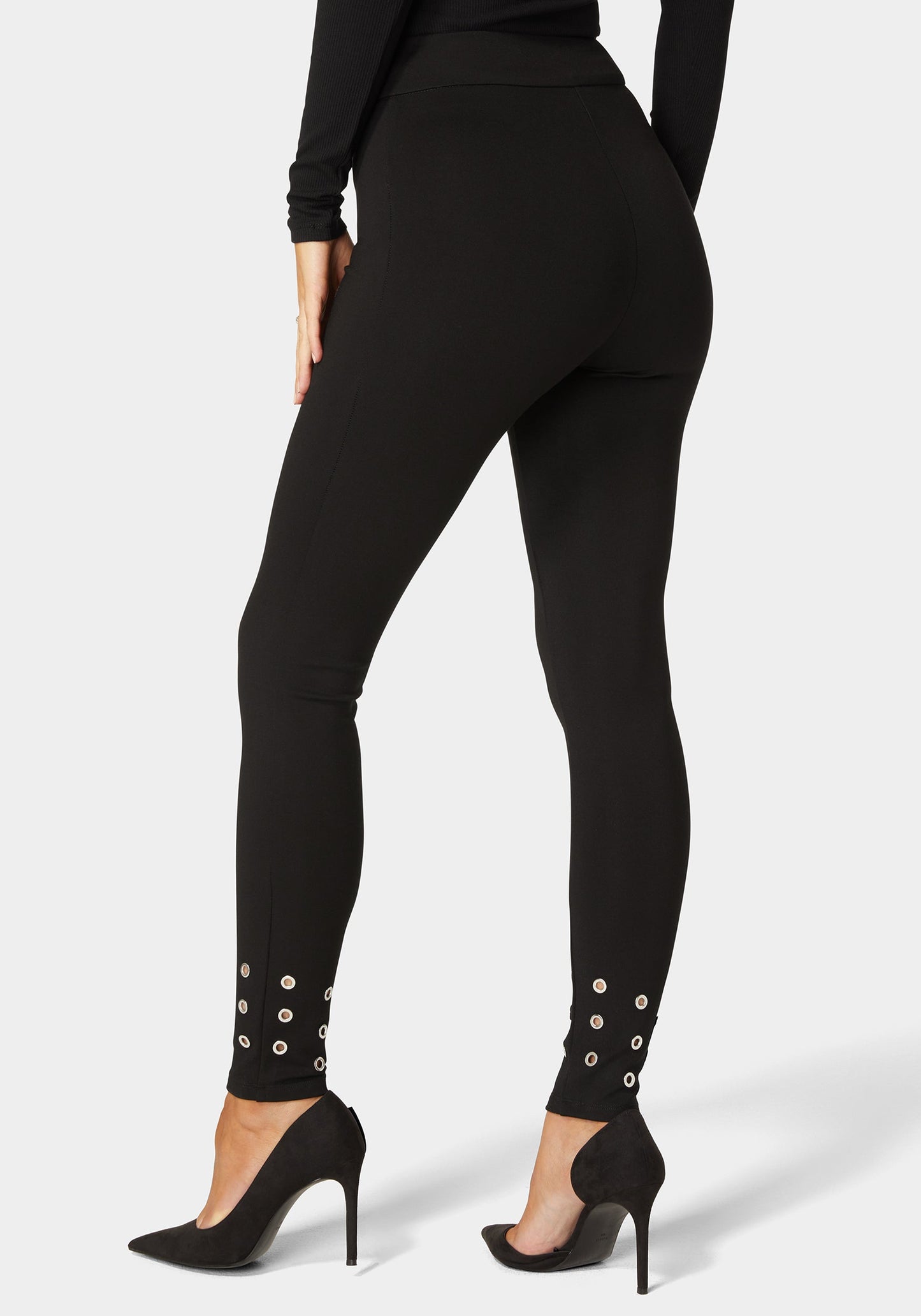 Natural Waist Grommet Detail Knit Legging