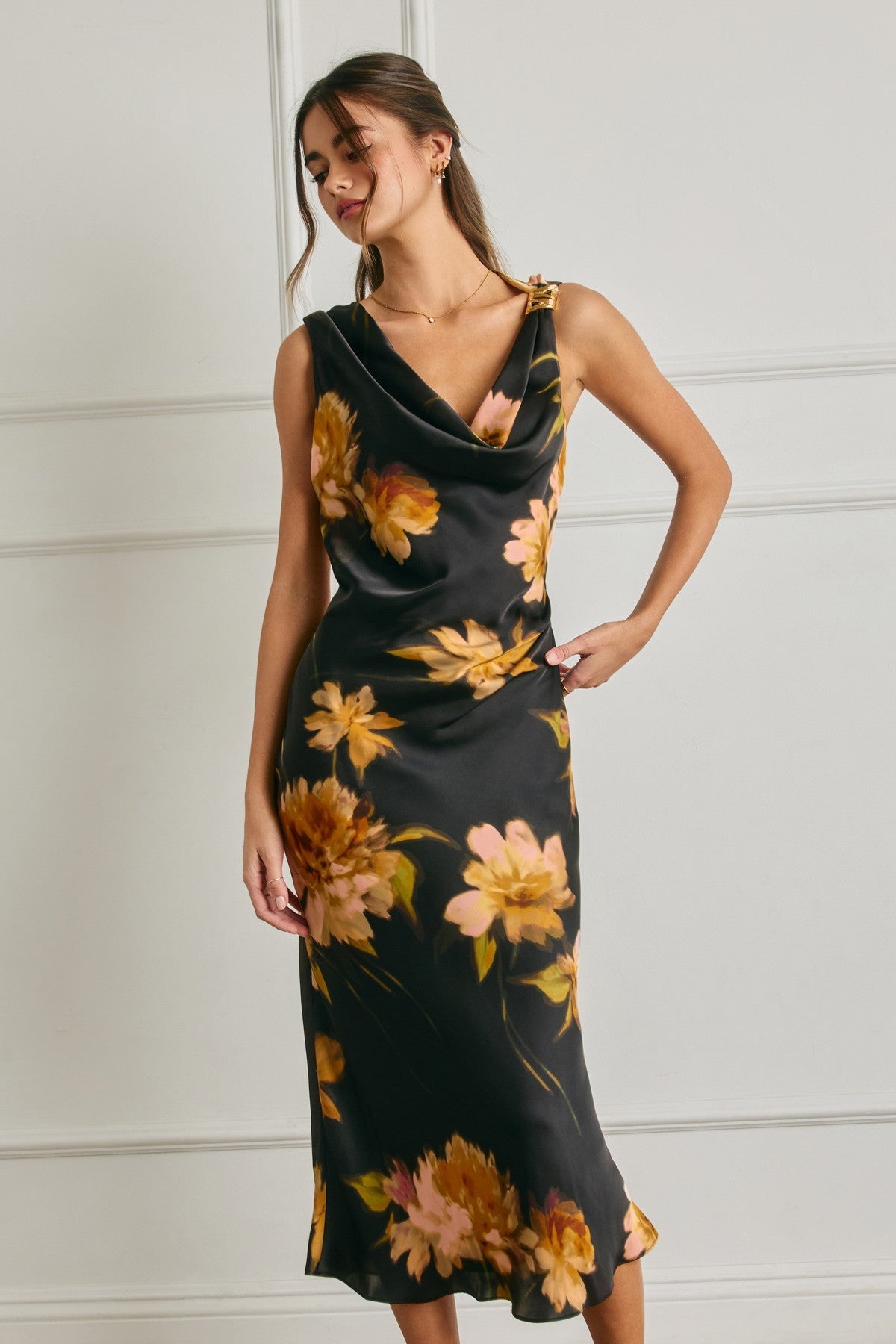 Jovie Sleeveless Floral Print Midi Dress Black