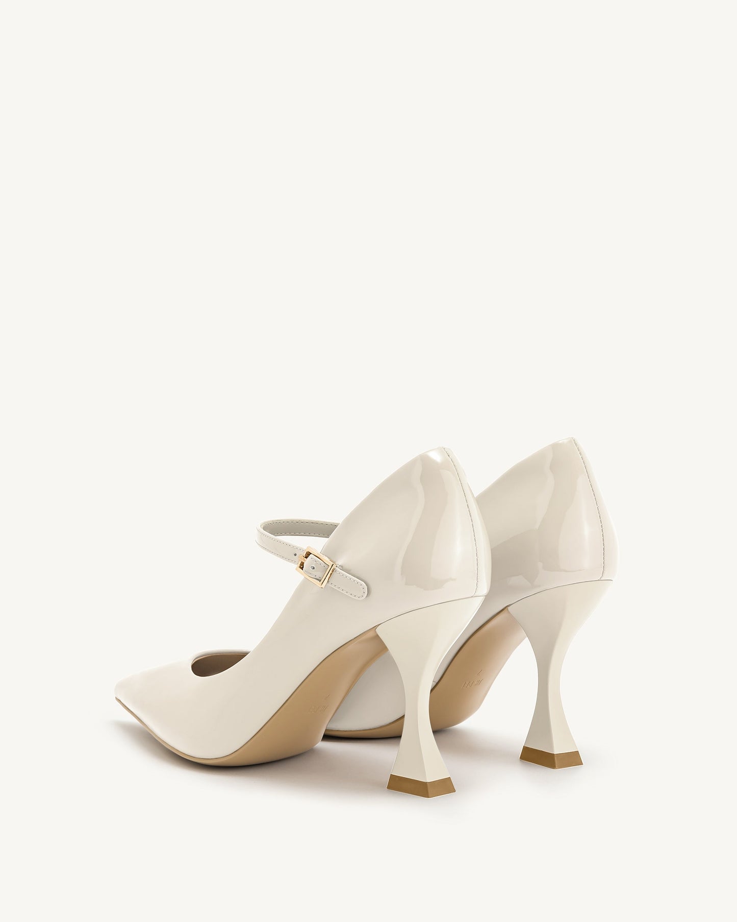 Thalina 漆皮高跟鞋－米色
