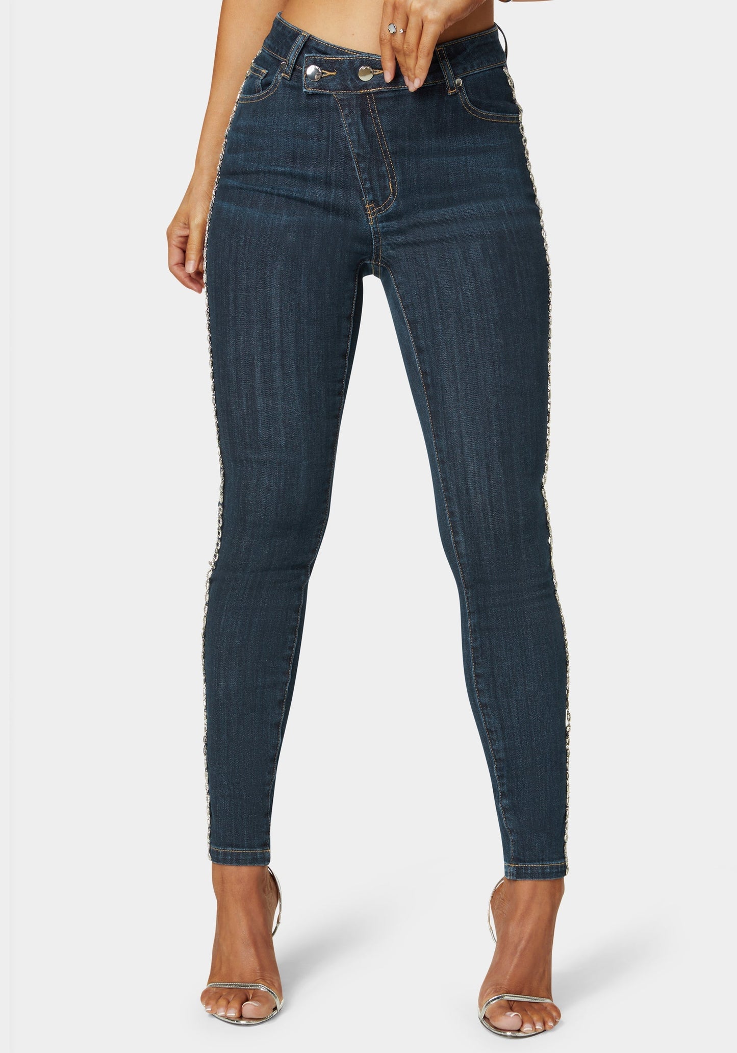 Natural Waist Chain Detail Skinny Leg Jeans