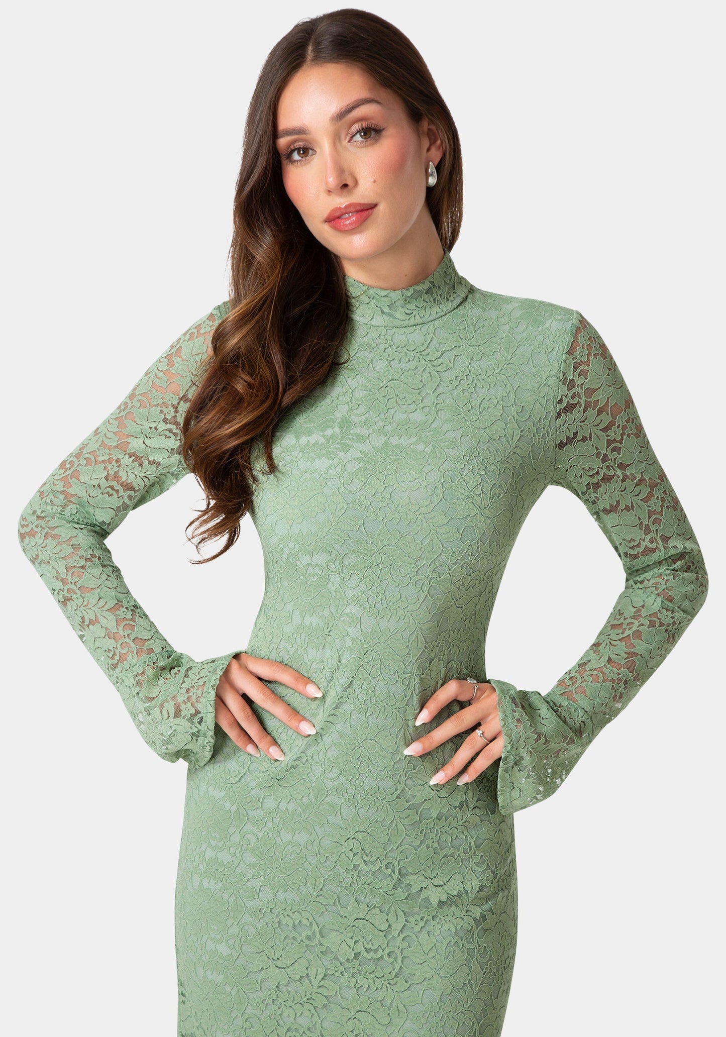 Lace Bell Sleeve Slim Dress