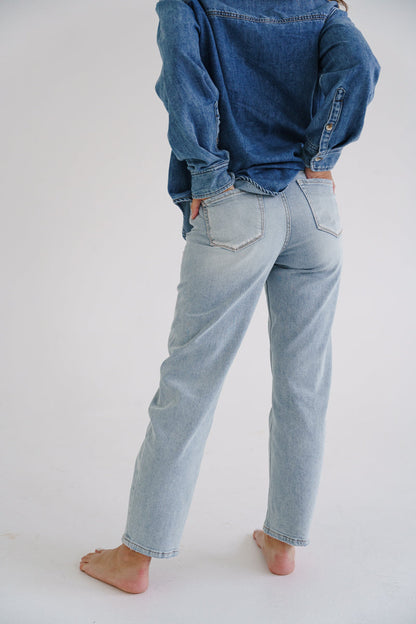 Noah High Rise Cropped Barrel Jeans Light Wash