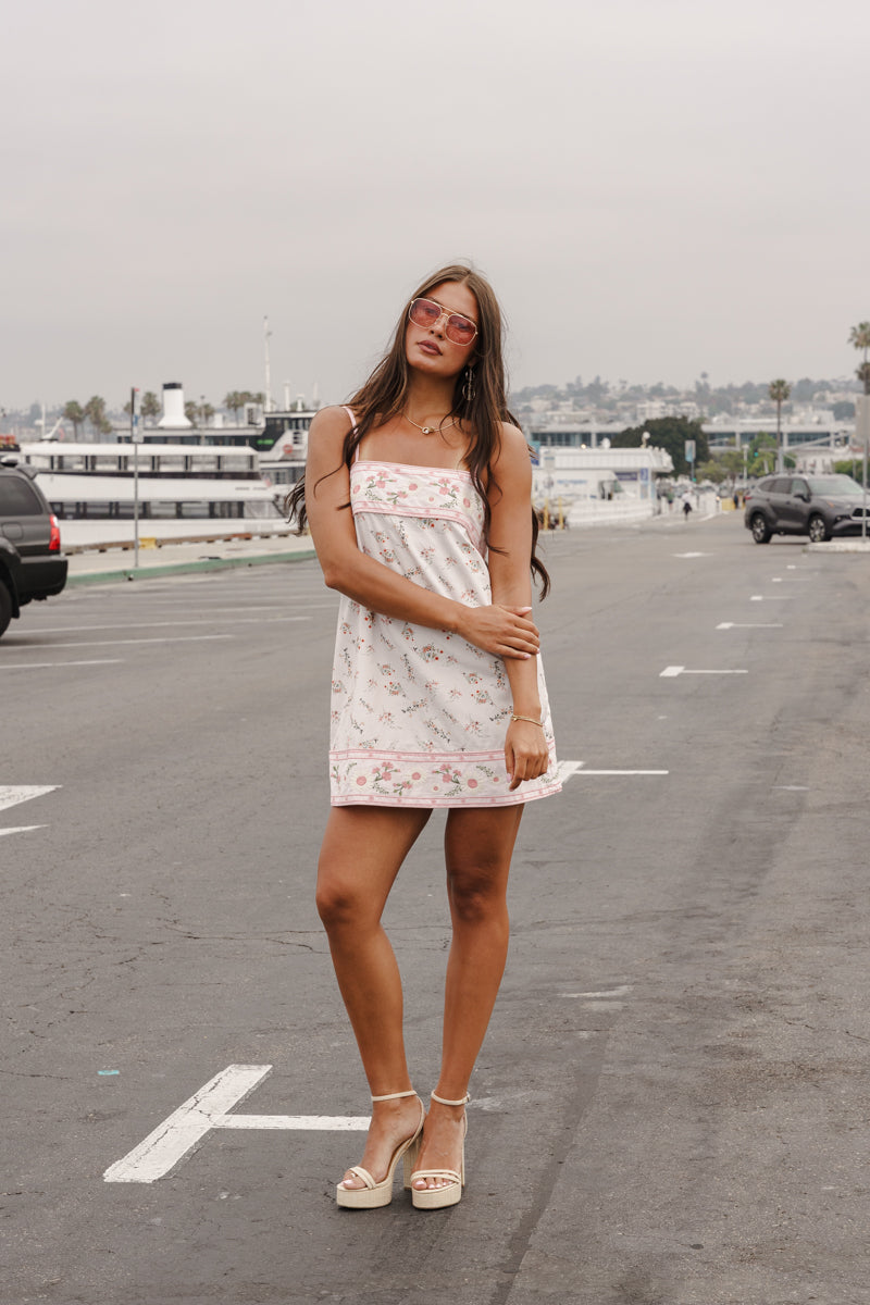 Ivanna Sleeveless Pretty Contrast Floral Print Mini Dress Pink