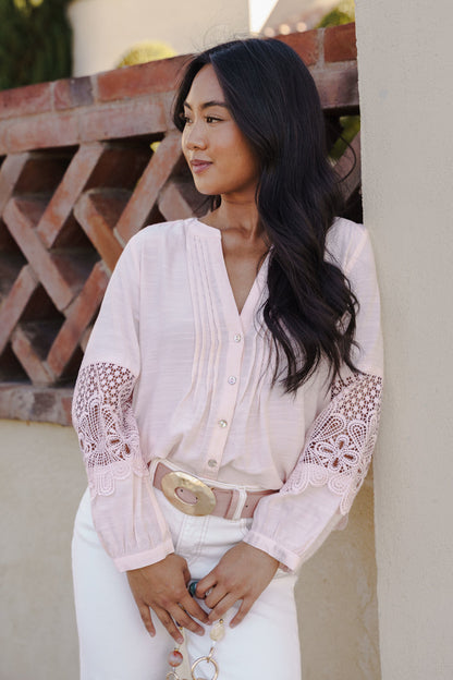 Katie Hammered Oval Buckle Belt Blush