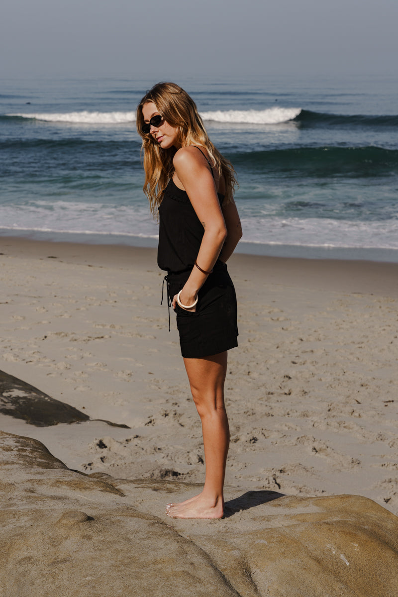 Marie Sleeveless Front Tie Tank Top Black
