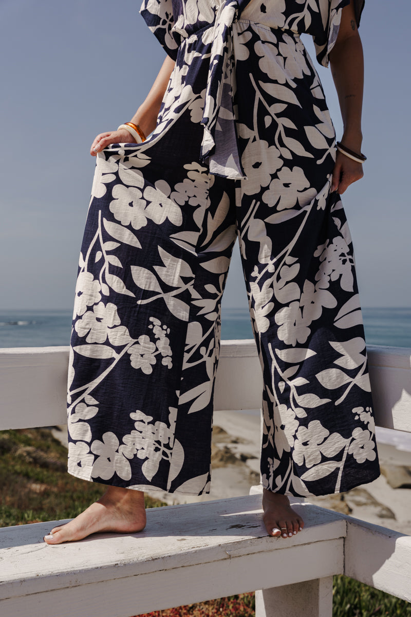 Bronte Short Sleeve Waist Tie Floral Print Wide Leg Jumpsuit Navy