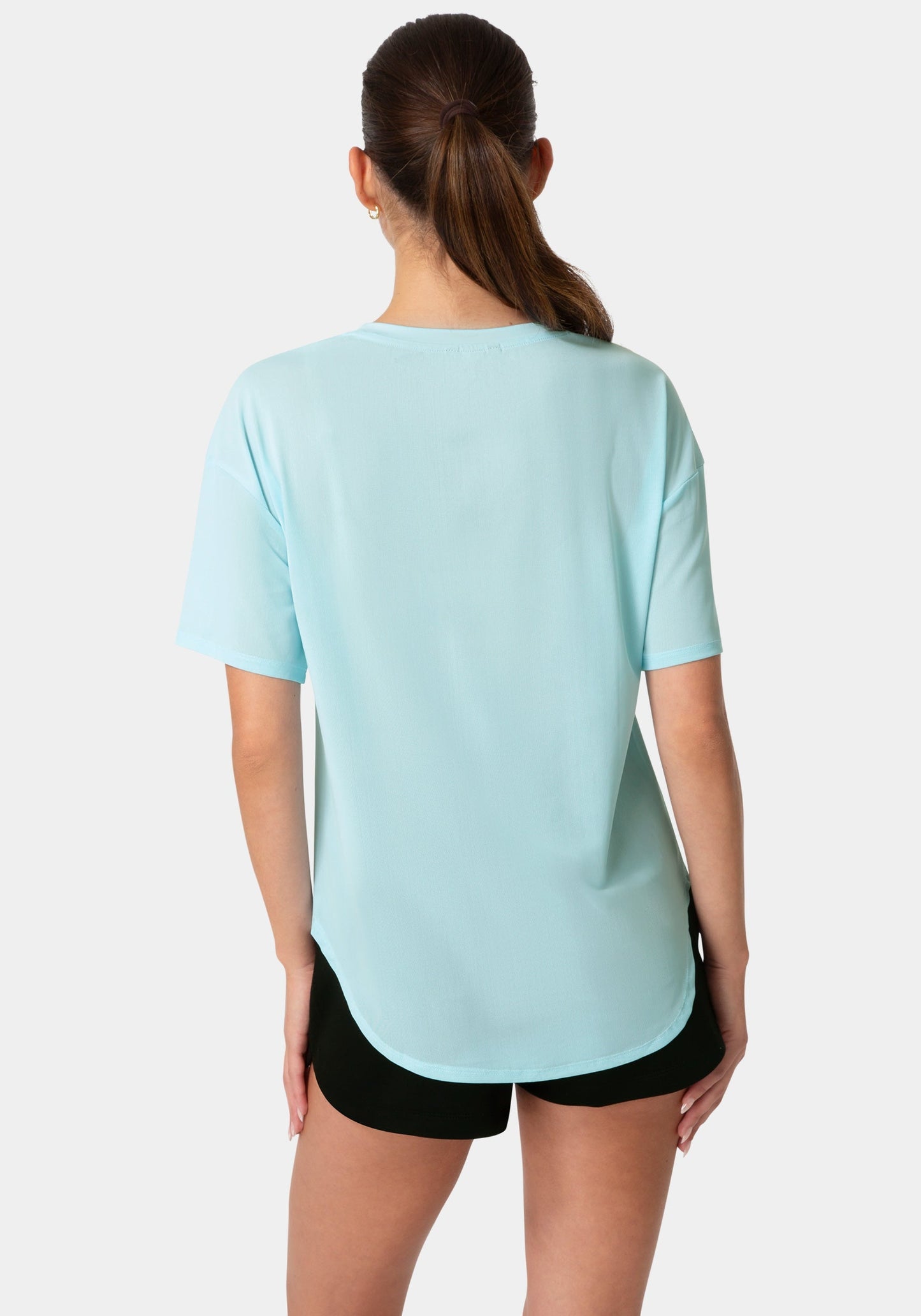Curved Hem Tee W Puff Paint Logo