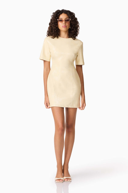 CURAAE Airlie Short Sleeve Mini Dress in Yellow