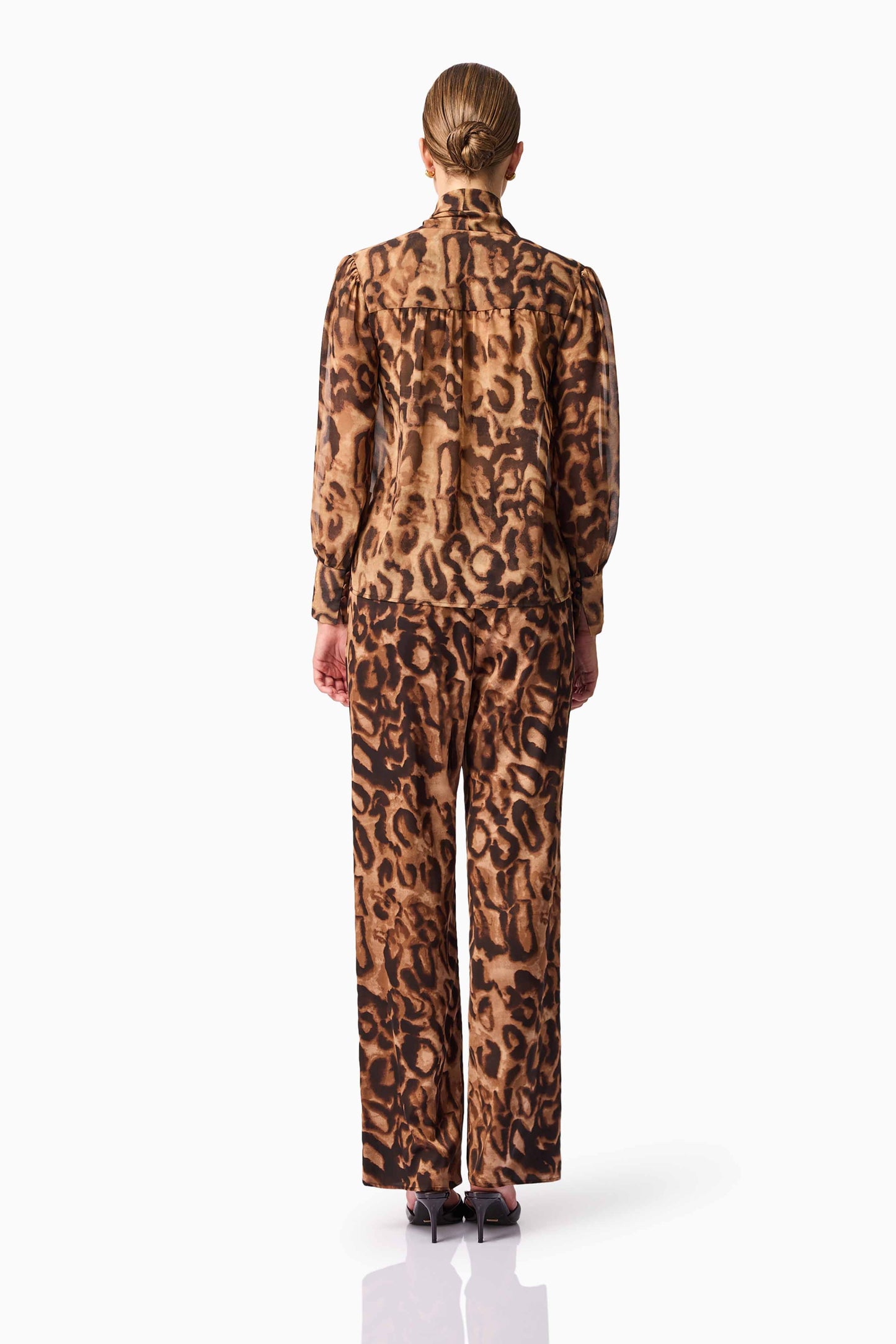 CURAAE Zali Blouse & Pants Set in Leopard Print
