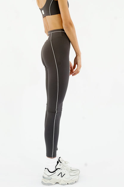 Colby Contour Leggings — Charcoal