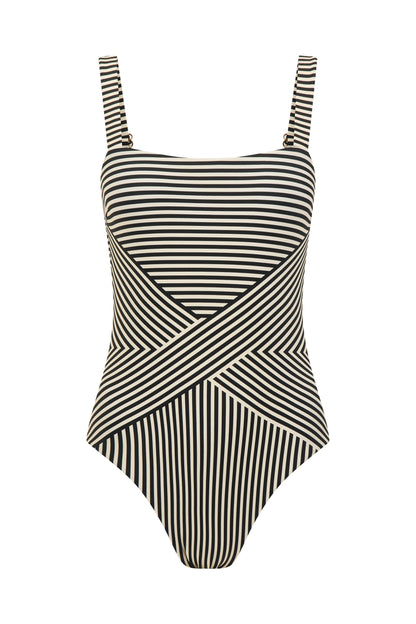 Daisy One Piece In Durian