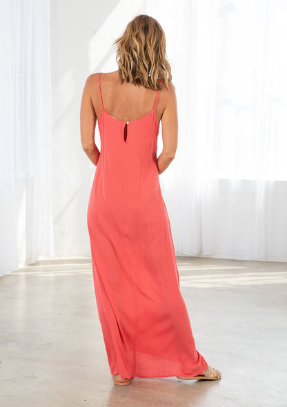 Paola Classic Maxi Dress