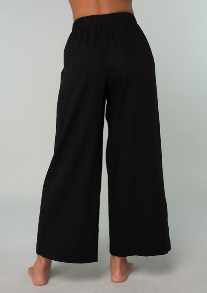Letania Pant