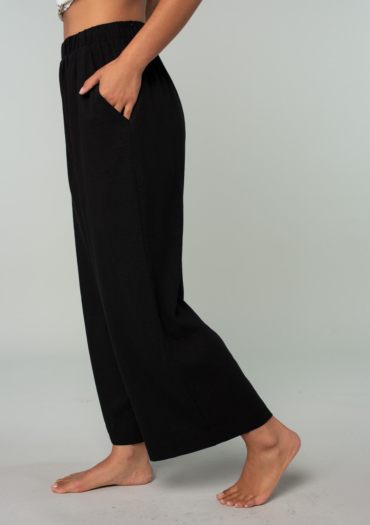 Letania Pant