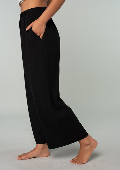 Letania Pant