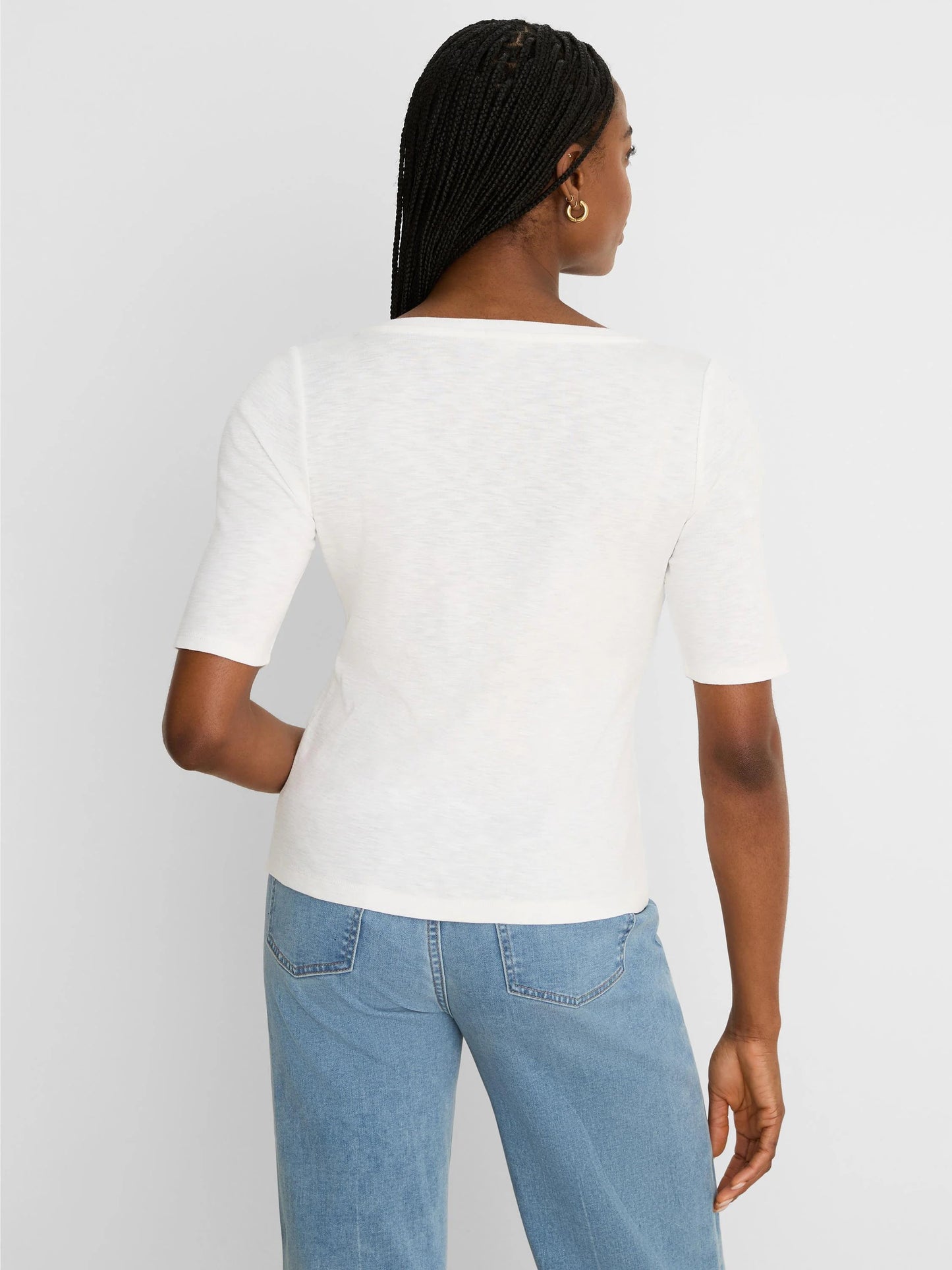 NZT Elbow Sleeve Notch Tee