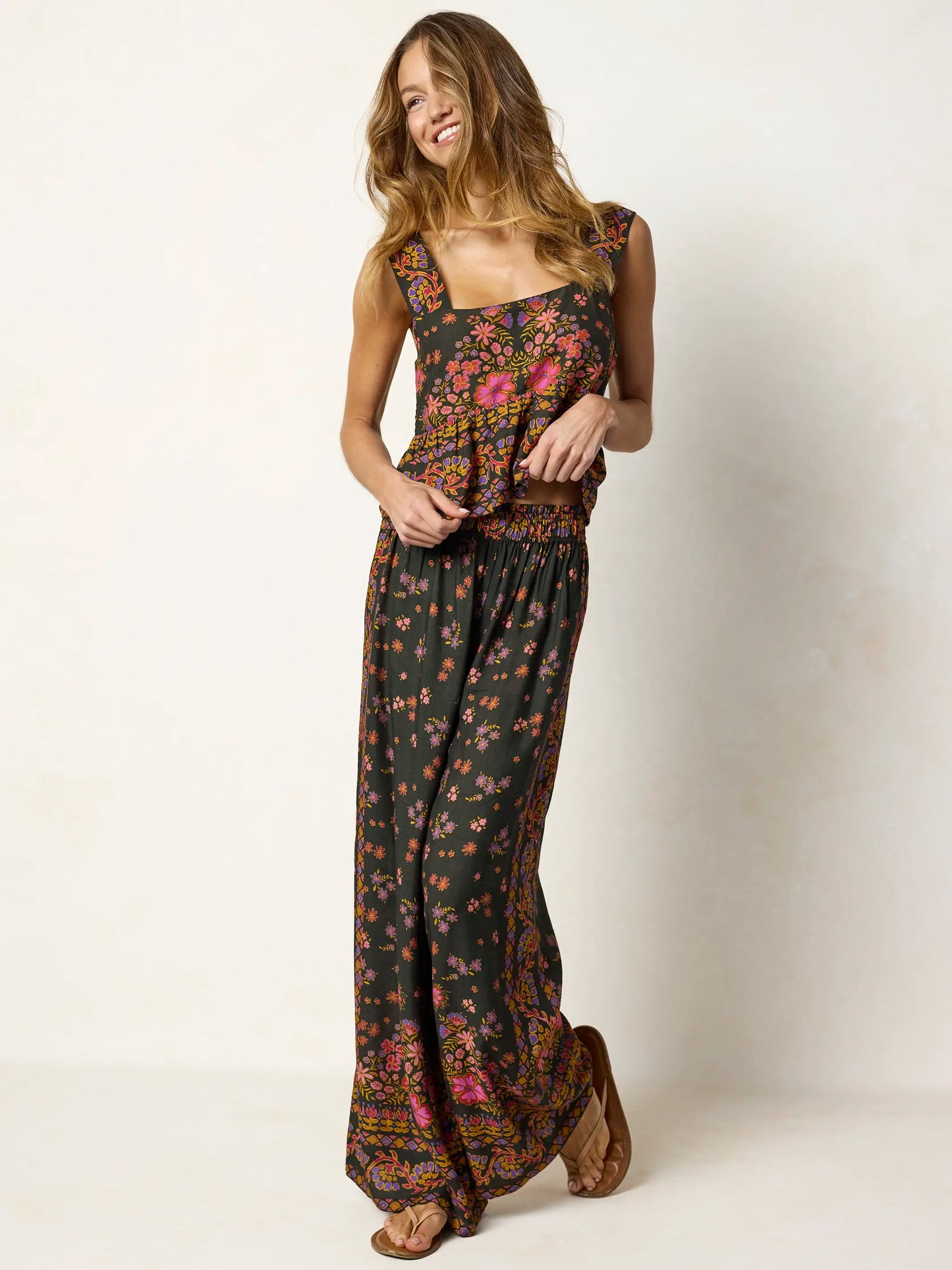 Cece Wide Leg Pants - Blooming Bandana Charcoal