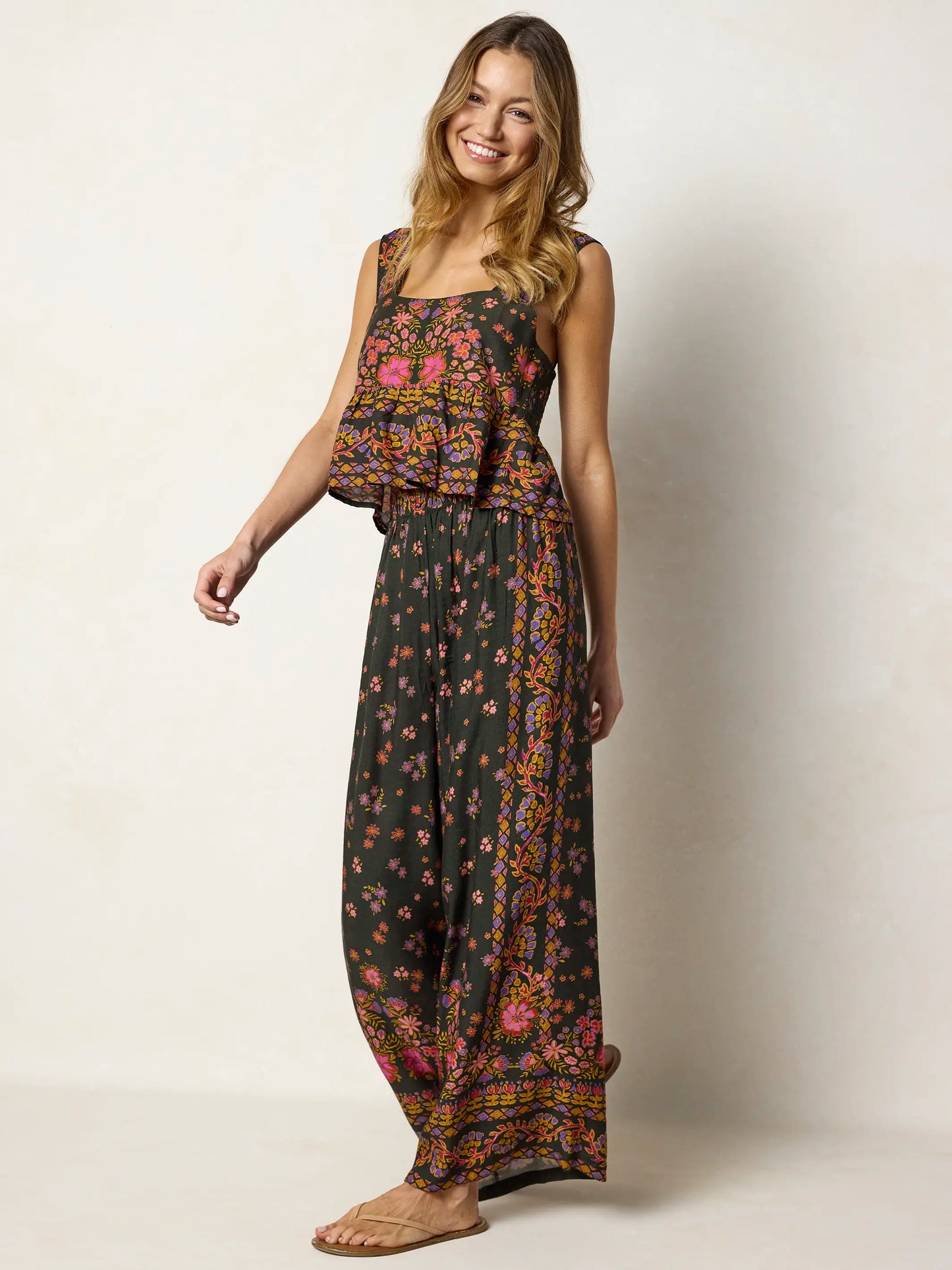 Cece Wide Leg Pants - Blooming Bandana Charcoal