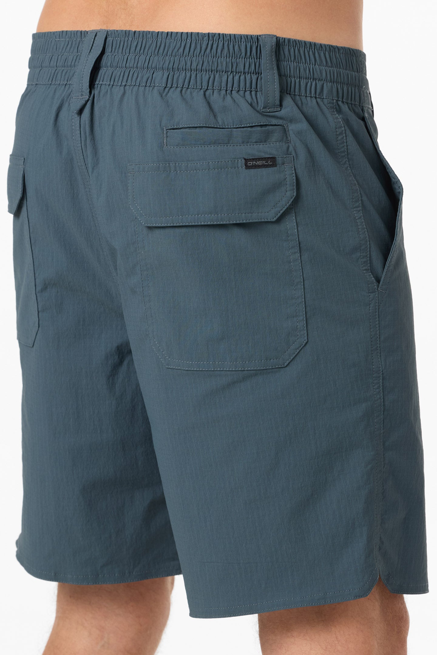 TRVLR Halfback 18" Hybrid Shorts