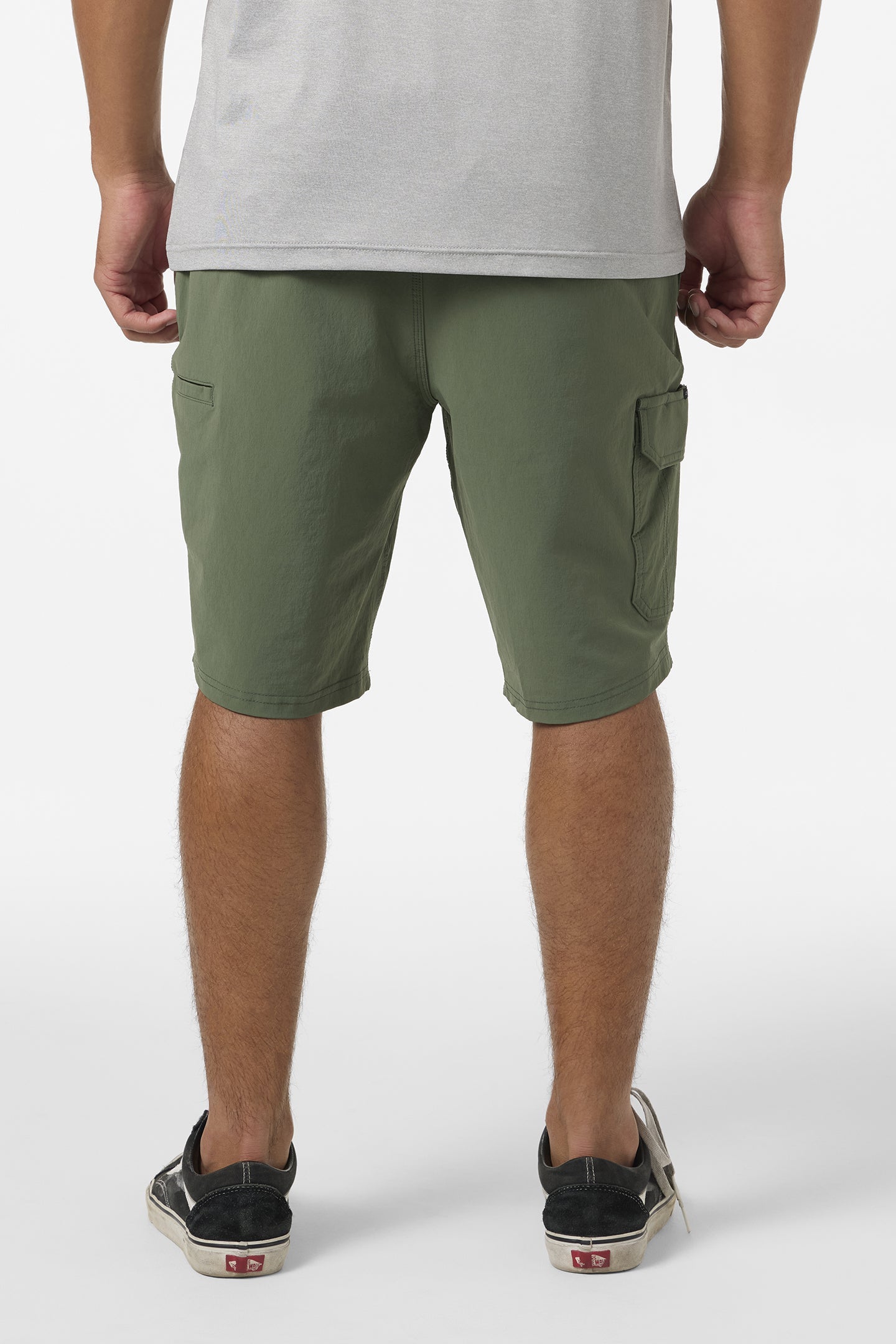TRVLR 20" Cargo Hybrid Shorts
