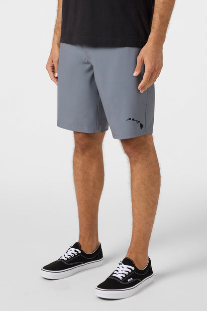 Reserve Solid Hawaii 20" Hybrid Shorts