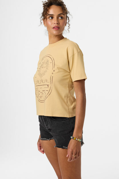 Sun Shell Easy Tee
