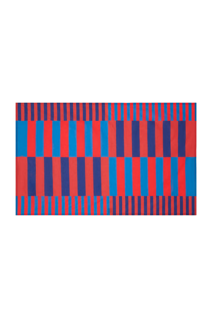 Sarong In Horizon
