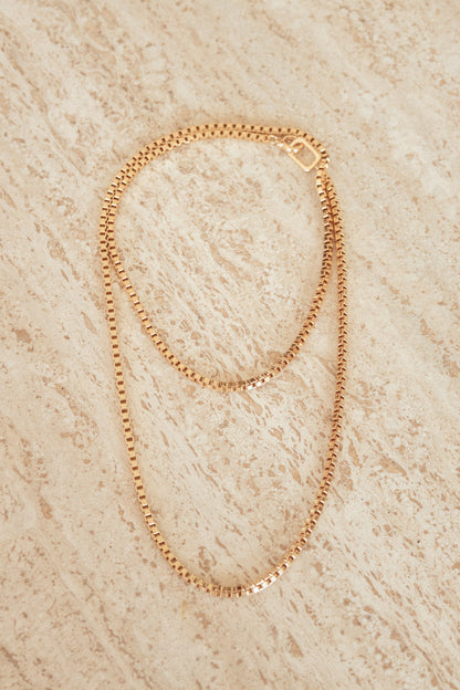 Arles Necklace - Gold