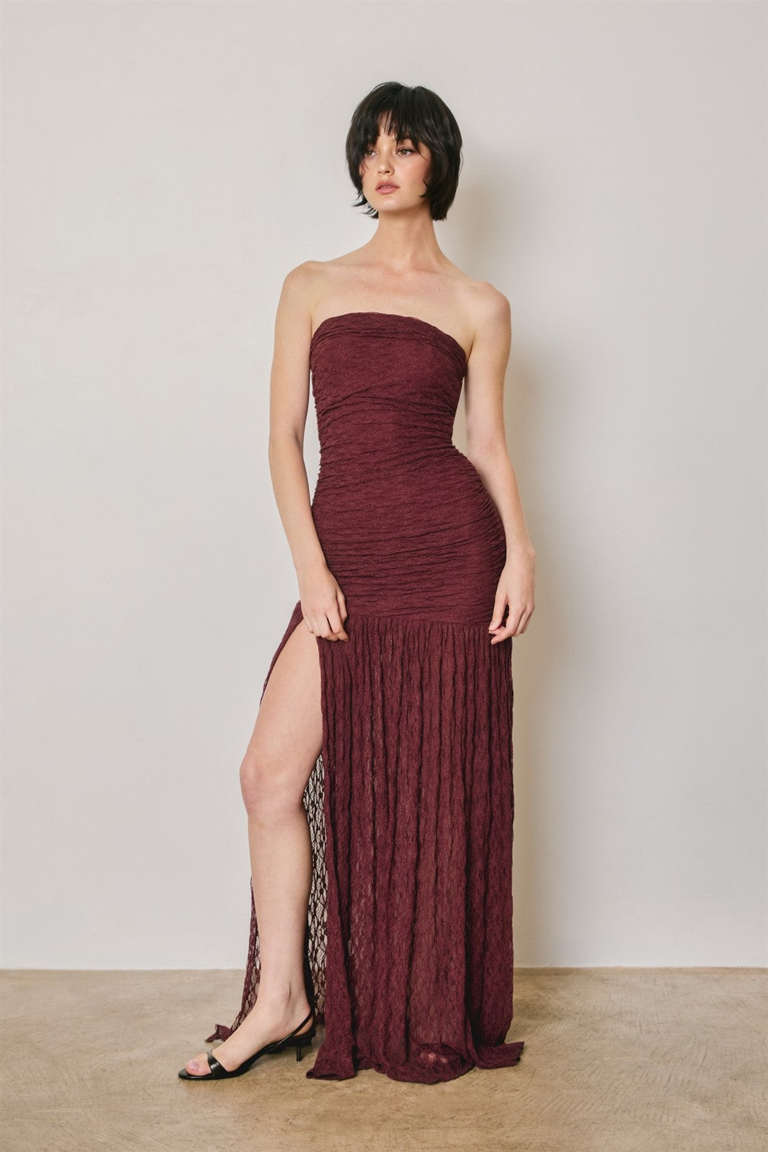 Waitlist 8/9 • Collins Sleeveless Ruched Lace Maxi Dress Burgundy