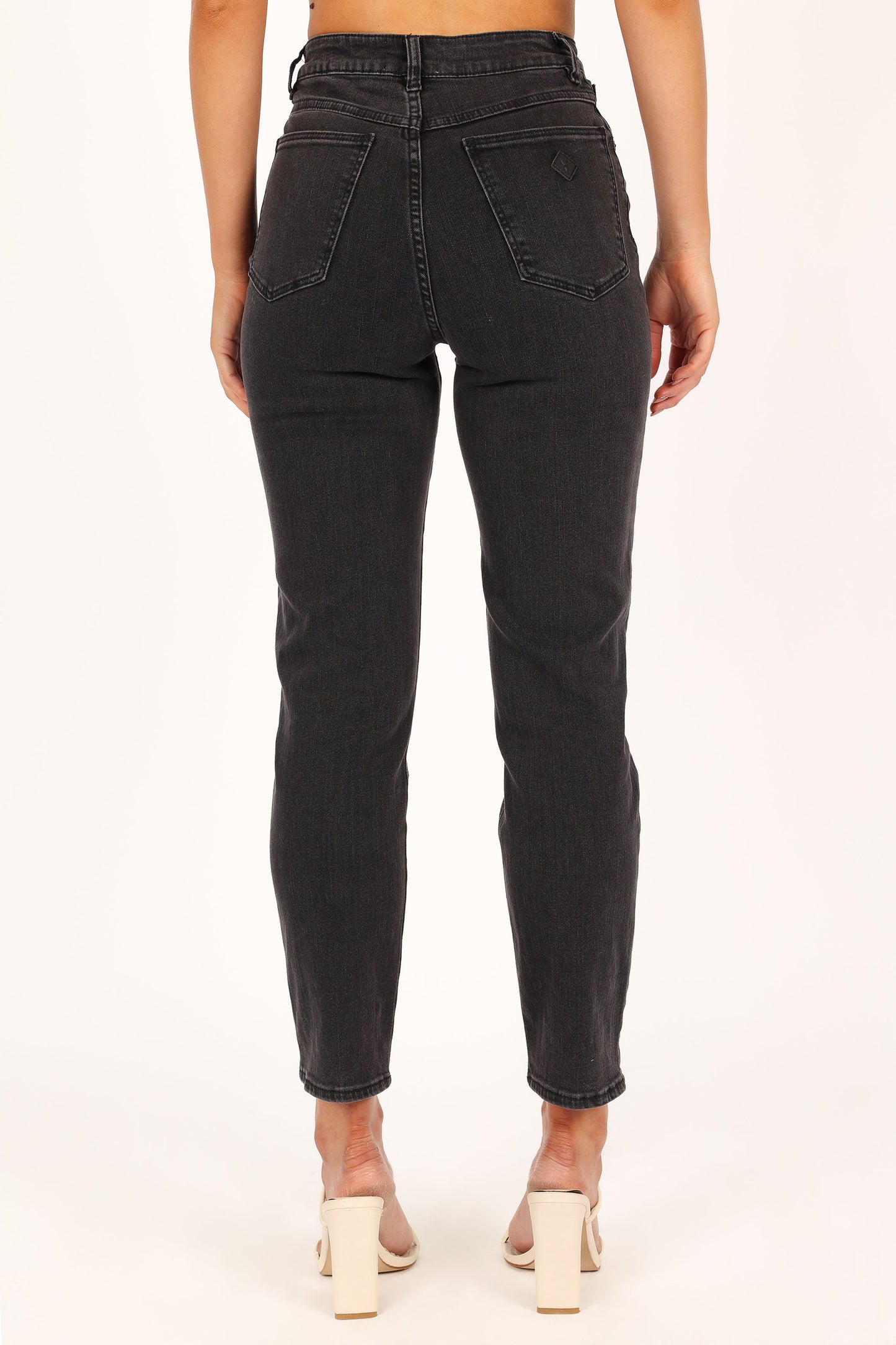 Abrand 94 High Slim Jeans - 90210 Washed Black